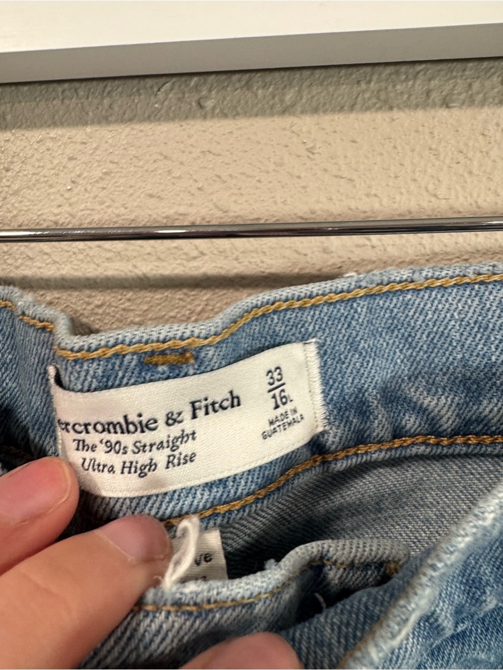 Abercrombie & Fitch The 90’s Straight Ultra High Rise Curve Love - Picture 5 of 7